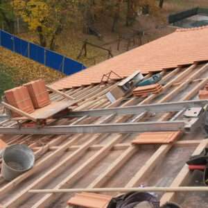 Pokládka střešní krytiny